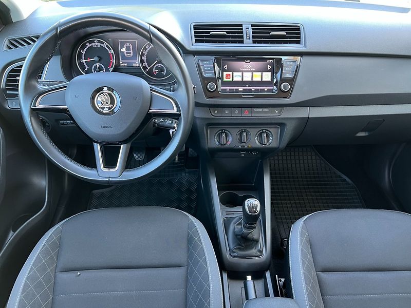 Škoda Fabia (2020) Com.1.0TSi ČR+1.maj.! Výhřevy! - fotka 14 z 28