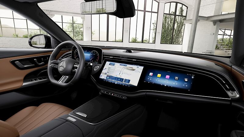 Mercedes-Benz Třídy E (2025) 450 4MATIC Linie AMG 140 Years - fotka 6 z 8