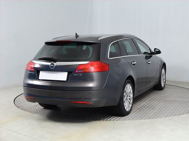 Opel Insignia (2013) Cosmo 2.0 CDTI, 4X4 - fotka 5 z 18