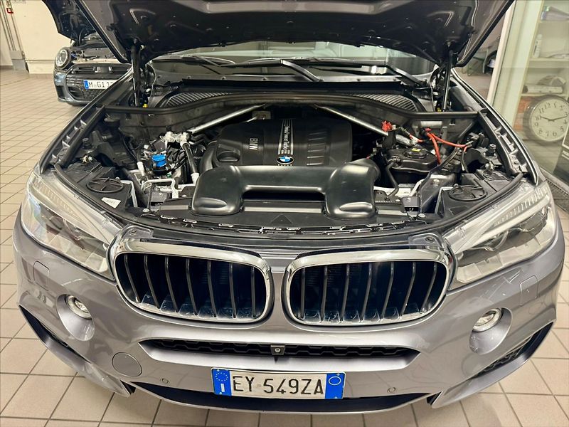 BMW X6 3,0 d X-Drive M-Sport DPH - fotka 25 z 36