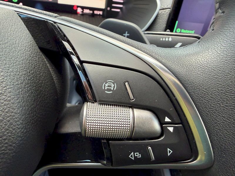 Škoda Octavia (2025) 2.0 TDI 110kW DSG Exclusive Se - fotka 14 z 35