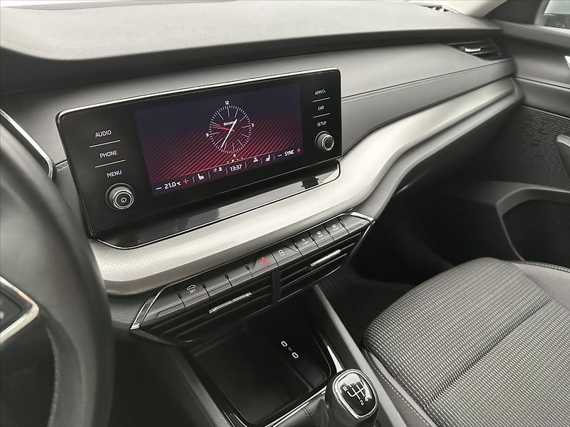 Škoda Octavia 2,0 TDI 85kW Ambition CZ DPH - fotka 22 z 35