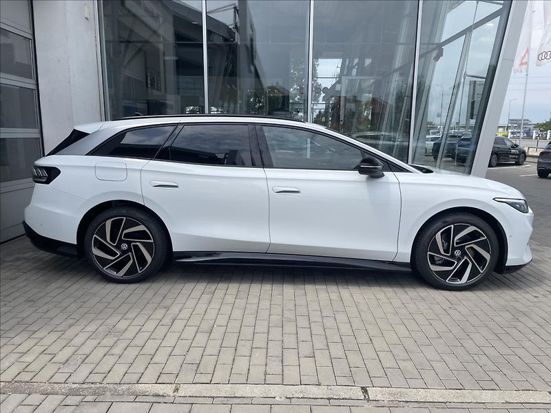 Volkswagen ID.7 Tourer (2024) 210 kW 77kWh  Pro - fotka 5 z 15