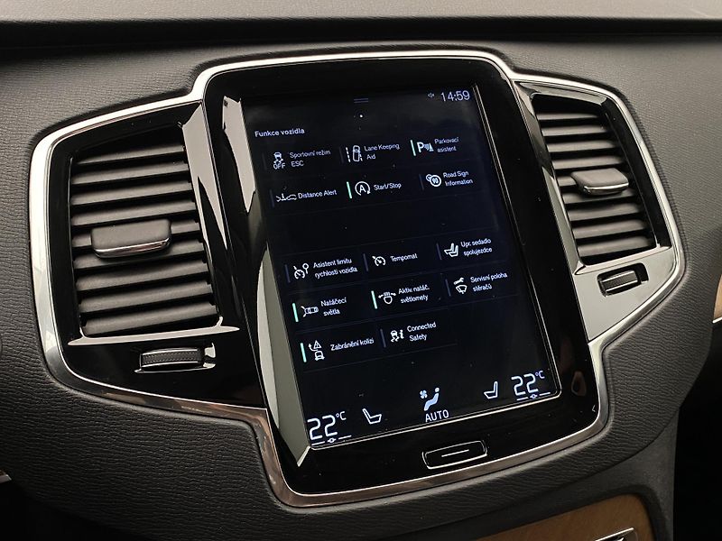 Volvo XC90 D5 AWD INSCRIPTION AUT CZ - fotka 37 z 49