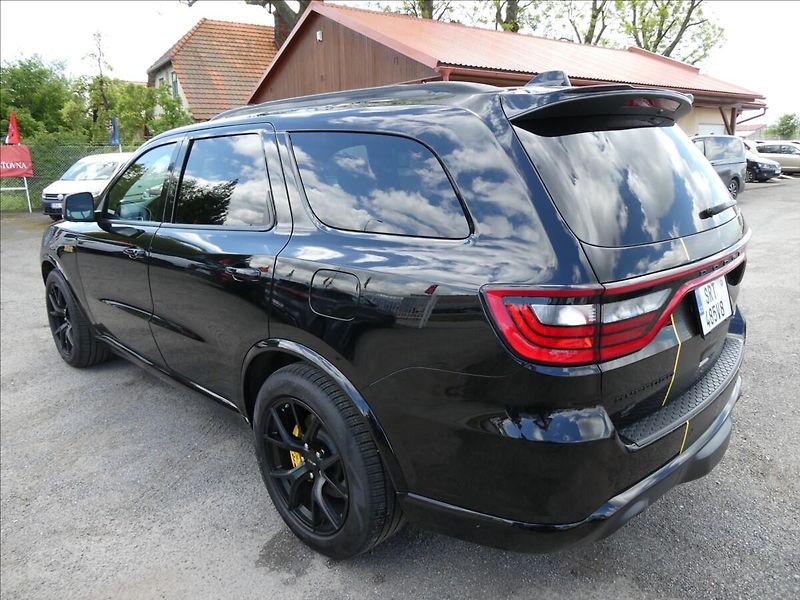 Dodge Durango 6,4 SRT AWD 354kW,1.maj,ČR,LPG - fotka 7 z 50