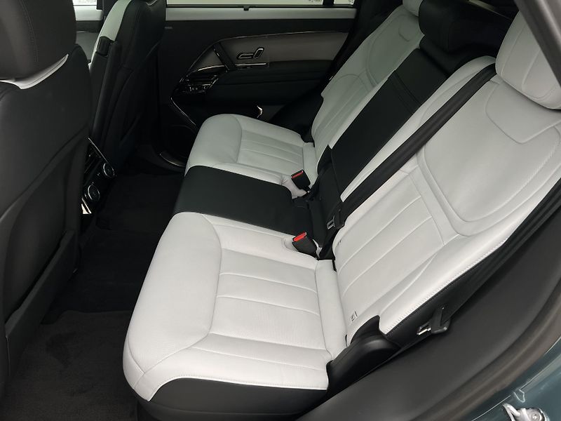 Land Rover Range Rover Sport D300 AWD DYNAMIC HSE AUT CZ - fotka 6 z 63