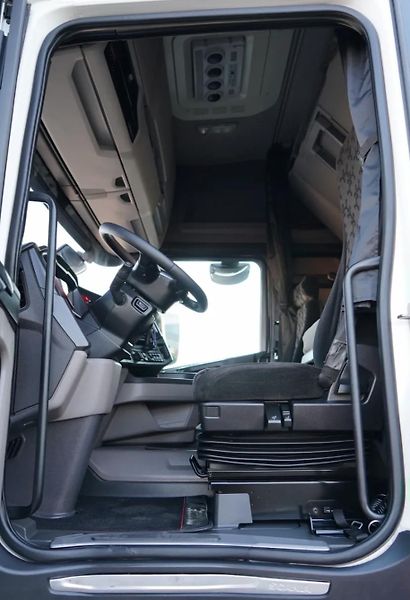 Scania (2019) R730 6x4 tahač 180t EURO 6 - fotka 14 z 25