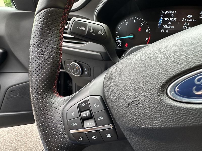 Ford Focus (2022) ST Line 1.0/92kW*1.Maj. *LED* - fotka 7 z 39