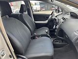 Toyota Yaris 1.3VVT-i 74kw KLIMA PŮVOD ČR  - náhled 27