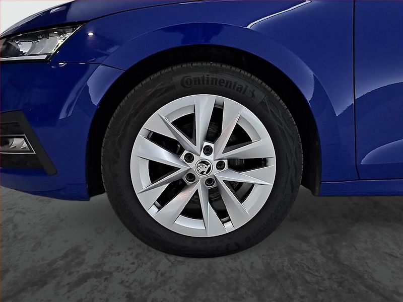 Škoda Octavia (2023) Style 1.5 TSI e-tec - fotka 15 z 22