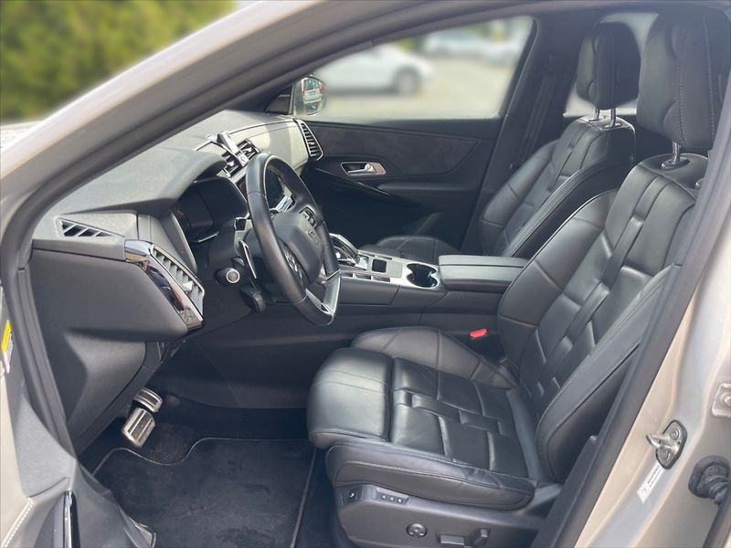 DS Automobiles DS7 1,6   Ds 7 crossback - fotka 7 z 11