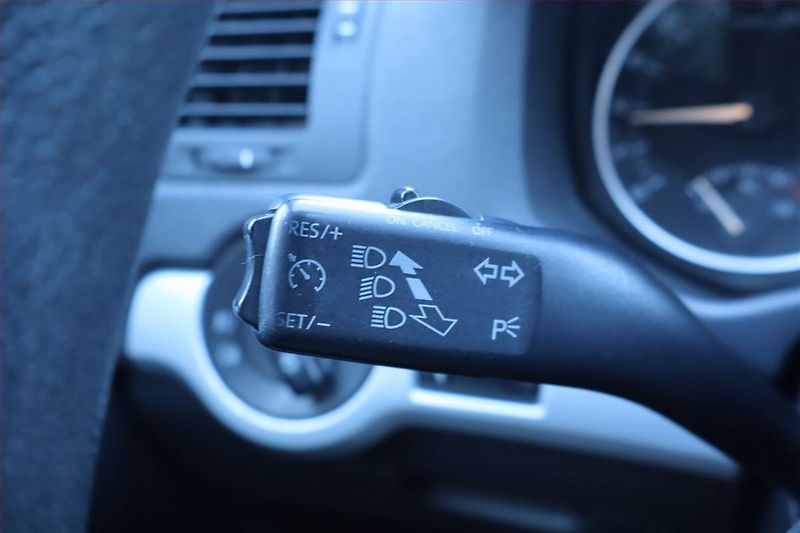 Škoda Octavia (2009) 1.9 TDI, Serv.kniha, nová STK - fotka 16 z 19