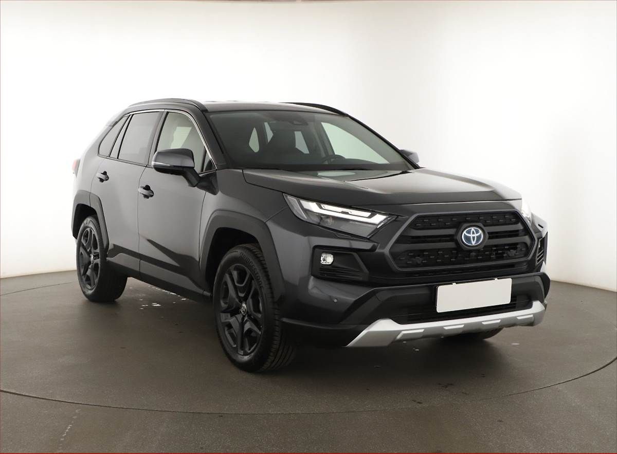 Toyota RAV4 2.5 Hybrid, Full LED, Navigace