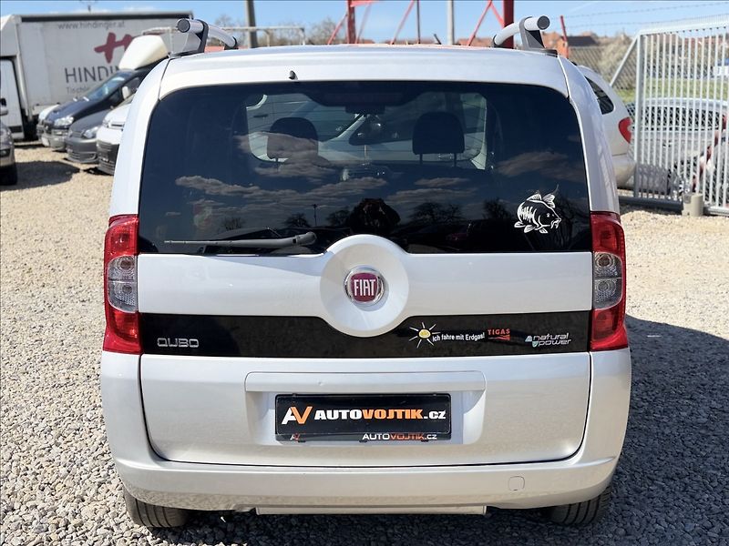 Fiat Qubo 1,4 i + CNG - fotka 6 z 24
