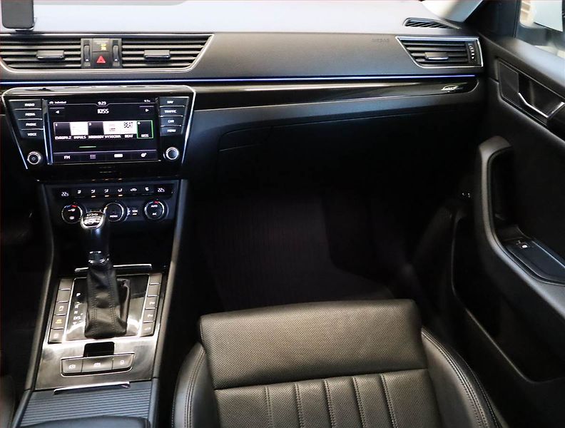 Škoda Superb (2016) Laurin&Klement 2.0 TDI, 4X4 - fotka 8 z 24