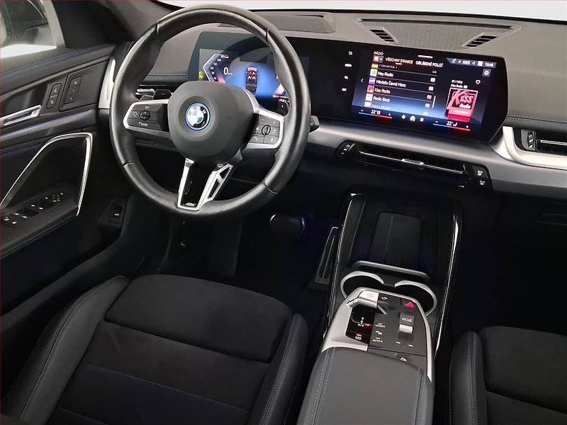 BMW X1 (2024) xDrive30e - fotka 7 z 29