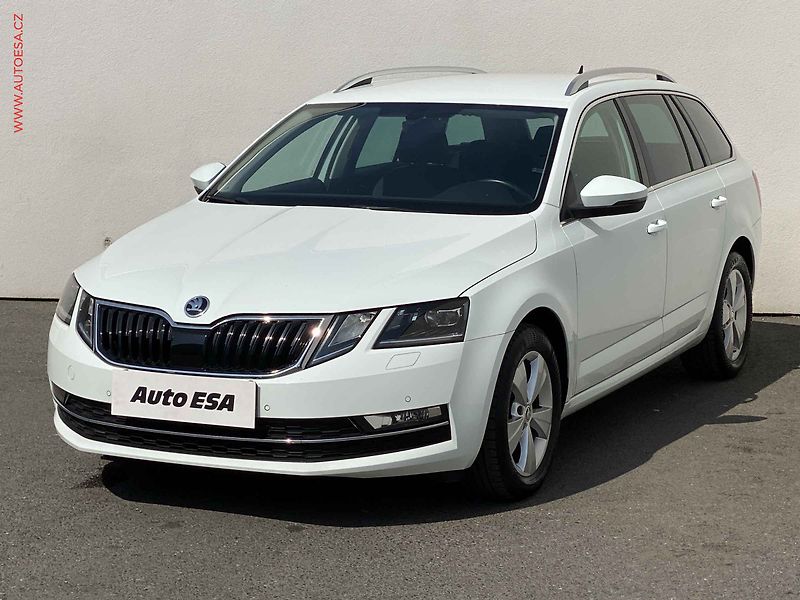 Škoda Octavia (2018) 1.6 TDi, Style, LED, navi - fotka 3 z 18