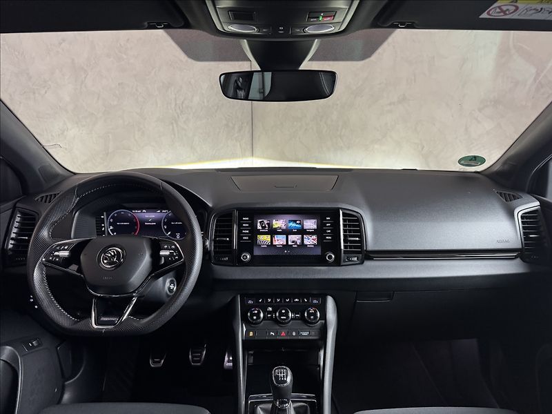 Škoda Karoq 2,0 TDi  Sportline LED Virtual - fotka 17 z 47