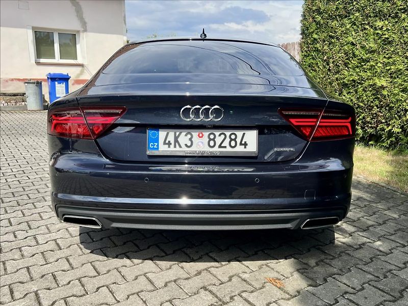 Audi A7 3,0 TDi S-line QUATTRO / LED - fotka 5 z 54