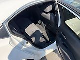 Toyota Corolla 1,5i 92kW manual navi. závěs - náhled 19