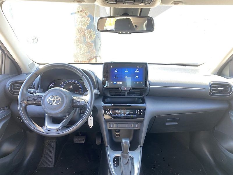 Toyota Yaris Cross 1.5HEV, ČR, ComTech, záruka - fotka 10 z 17