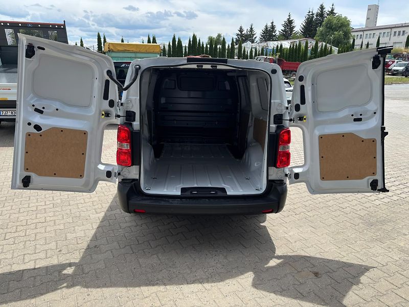 Peugeot Expert Furgon L3 2.2 BlueHDi 150 MAN6 - fotka 7 z 19