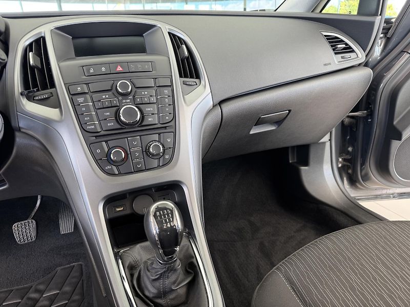 Opel Astra 1,7CDTi 81kW*Tempomat*ALU*ČR - fotka 18 z 30