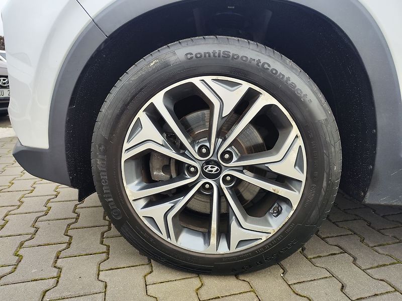 Hyundai Santa Fe 2.2 CRDI/147kW PRM LUX PNM 4x4 - fotka 40 z 40