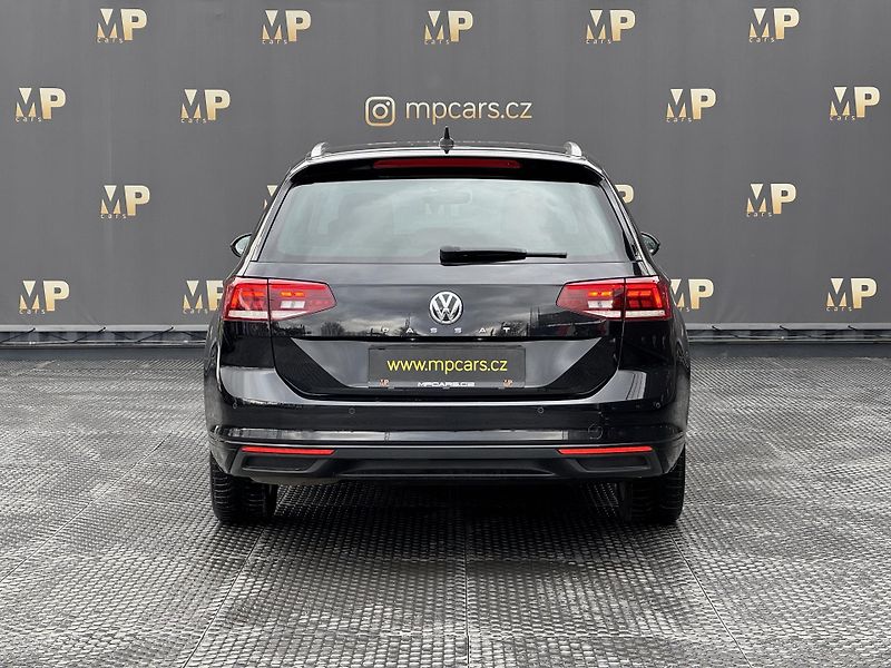 Volkswagen Passat (2020) 2.0TDi 140kW DSG Business, RZV - fotka 8 z 41