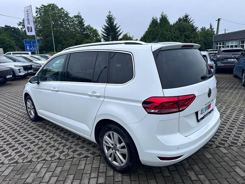 Volkswagen Touran 2.0 TDI 110kW DSG Highline - fotka 4 z 16