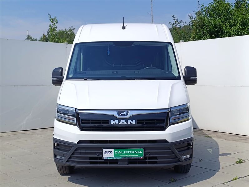 Volkswagen Crafter 2,0 TDi L4H3 Klima LED 1maj.ČR - fotka 3 z 32