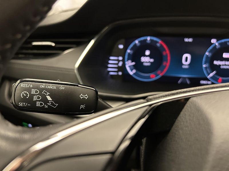 Škoda Octavia 2.0 TDI Ambition - fotka 10 z 26