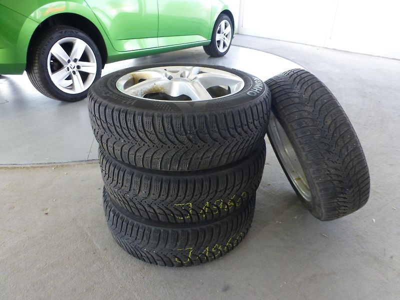 Škoda Fabia (2015) 1,2i-66KW*KLIMA**VYHŘ.SEDADLA* - fotka 25 z 26