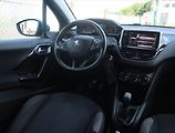 Peugeot 208 (2012) 1.4 HDI, po STK, zamluveno - náhled 7