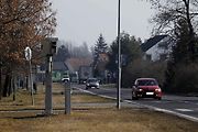 Už několik let měří rychlost radar v ulici Na Valtické v Břeclavi. Za překročení povolené rychlosti dostávají řidiči pokuty.