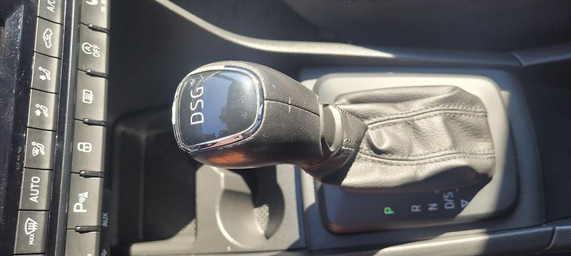 Škoda Rapid (2017) 1,4TSi 92kW DSG Xenony Drive - fotka 19 z 40