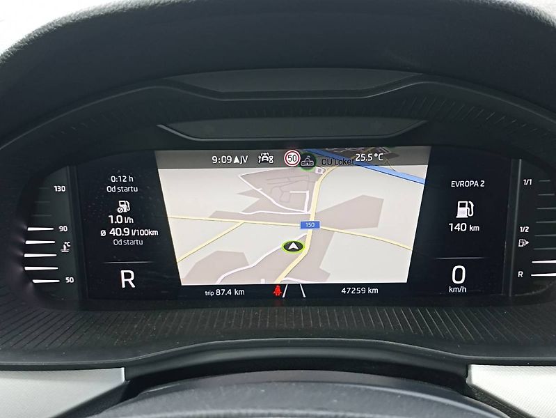 Škoda Kamiq (2023) 1.0 TSI 81kW DSG LED - fotka 16 z 31