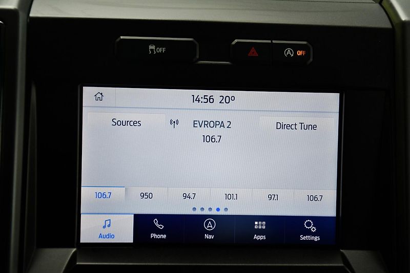 Ford F-150 2.7 L ECOBOOST XLT SPORT 4X4 - fotka 31 z 38