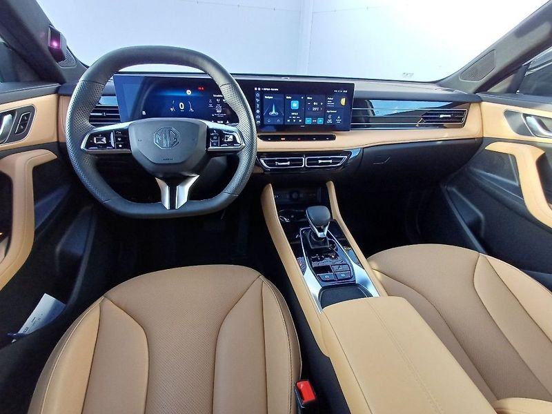MG HS PHEV 1.5T EXCLUSIVE AT - fotka 14 z 22