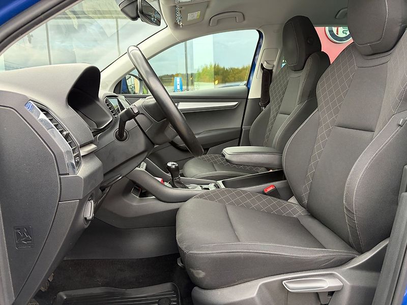 Škoda Karoq 1.0 TSi  81kW Ambition - fotka 6 z 10