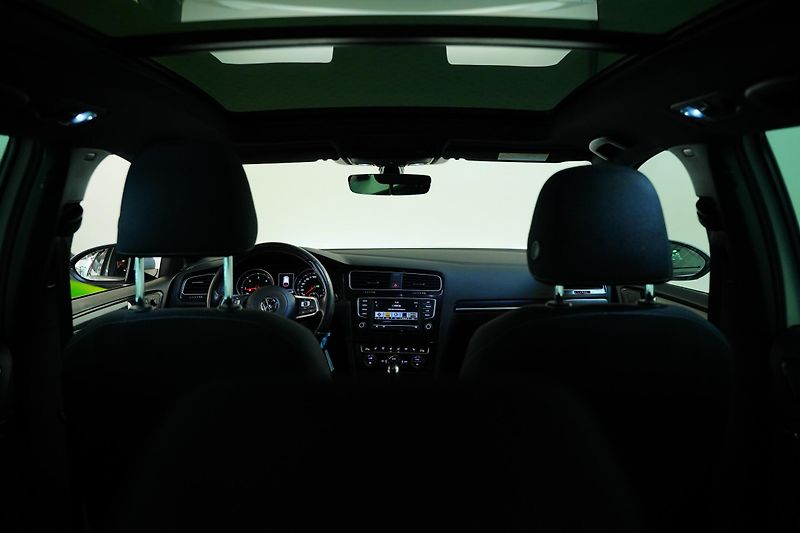 Volkswagen Golf - fotka 27 z 29