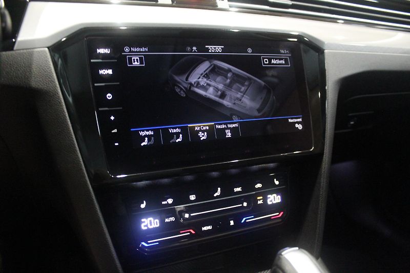 Volkswagen Passat (2023) 110kW, Tažné, Nezávislé topení - fotka 26 z 26