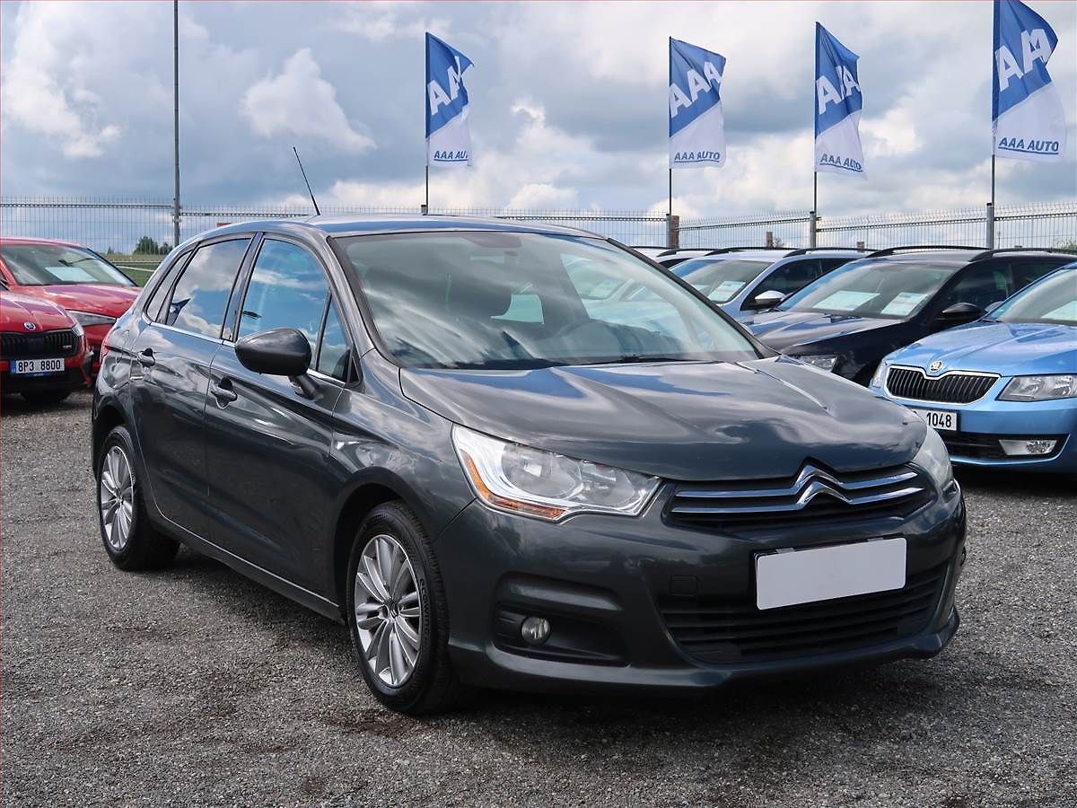 Citroën C4 1.6 VTi, nová STK, v provozu