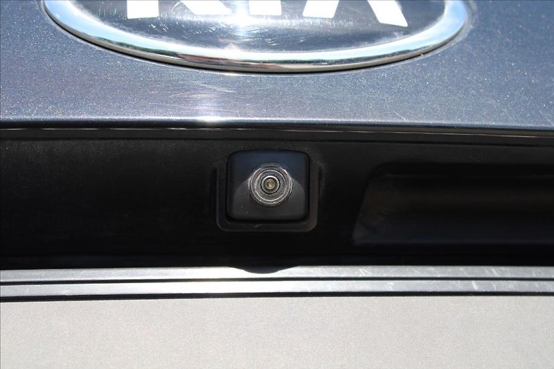 Kia Ceed 1,6 GDI  NOVÉ V ČR,TAŽNÉ,TOP - fotka 26 z 29