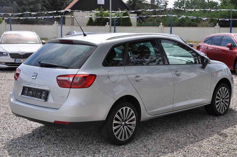 Seat Ibiza 1.2TSi 66kW KOMBI Style CONNEC - fotka 3 z 18
