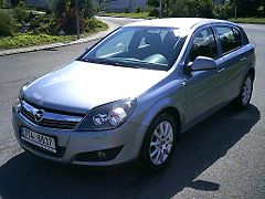 Opel Astra (2011) 1.6i KOUPENO ČR,1.MAJITEL - fotografie inzerátu
