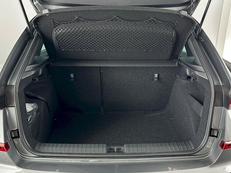 Škoda Kamiq (2025) DSG 1.0TSI 85kW Monte Carlo - fotka 27 z 29