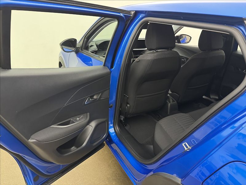 Peugeot 2008 1,5 HDi ACTIVE LED SENZORY ČR - fotka 28 z 36