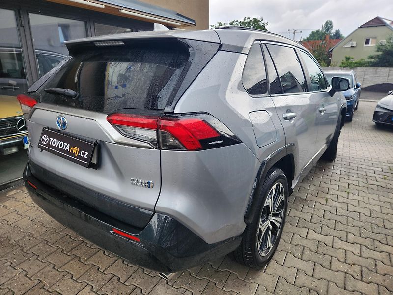 Toyota RAV4 2.5-AUTOMAT-NAVI-KŮŽE-KAMERA - fotka 8 z 11