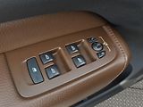 Volvo XC60 (2018) 2.0 D4 Drive-E A/T 140kW 4x4, - náhled 15